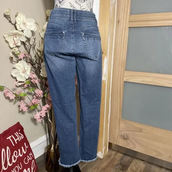 Democracy Ab Technology Skinny Jeans Women's Size 2 Dark Wash Raw Hem Ankle - Picture 5 of 9